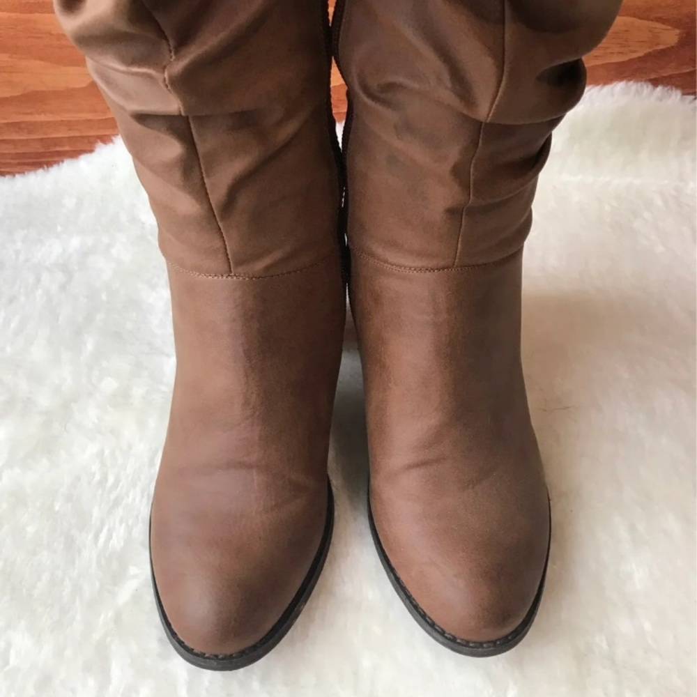 *SOLD* 🍁Over the Knee Boots - Picture 3 of 6